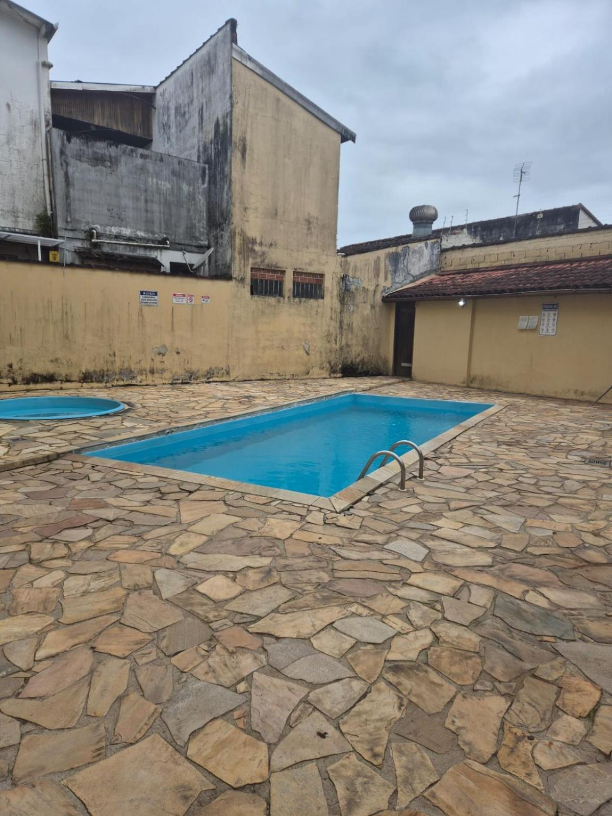 Casa 7 Em Ubatuba No Centro Condominio Com Piscina E Churrasqueira Exterior photo