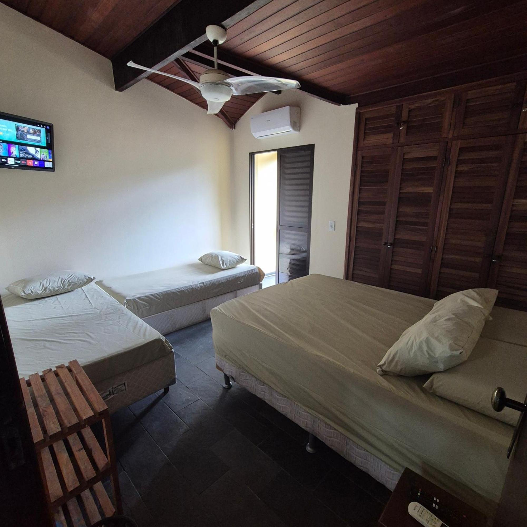 Casa 7 Em Ubatuba No Centro Condominio Com Piscina E Churrasqueira Exterior photo